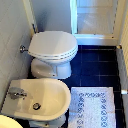 Little Cottage Апартаменты *