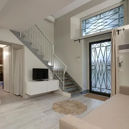 Little Cottage Апартаменты